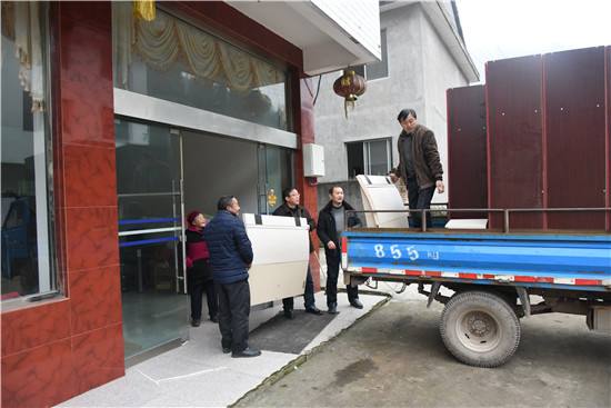 長沙市好日子搬家運輸服務(wù)有限公司,長沙搬家,鋼琴搬運,家具拆裝,包裝托運,大件物品搬運